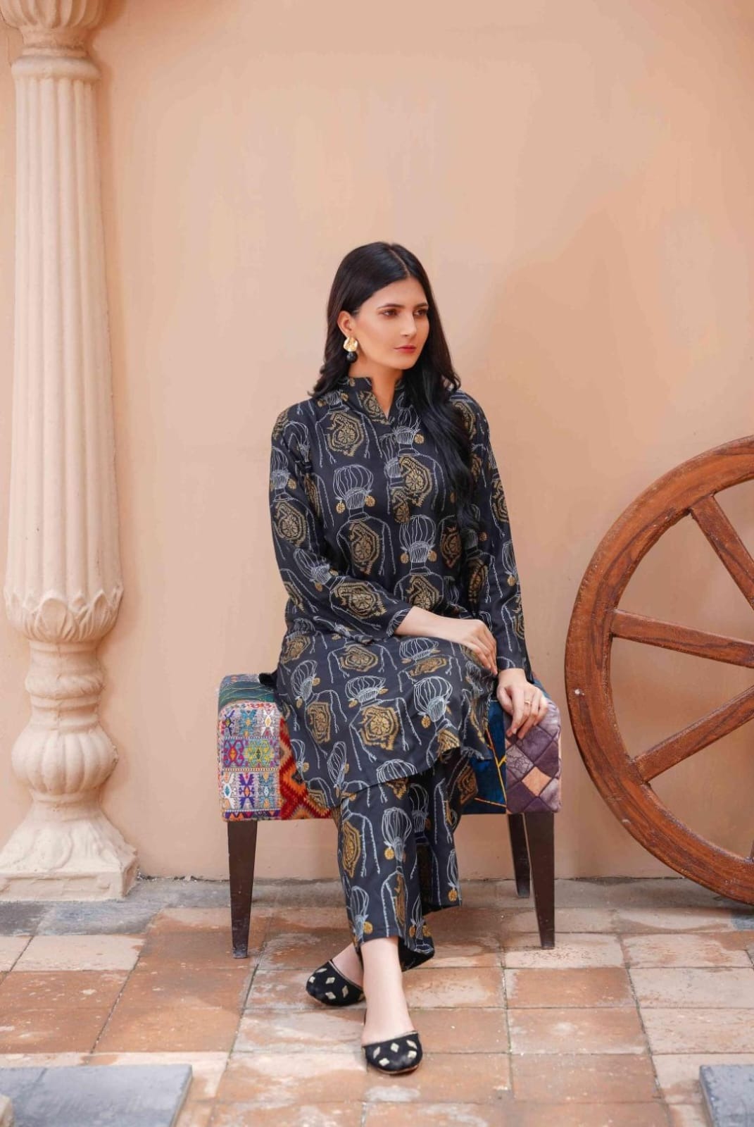 2Pc Stitched Arabic Lawn Suit