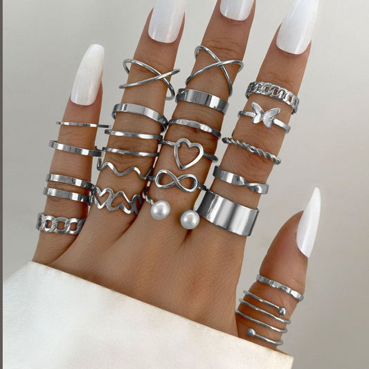 Elegant Butterfly Rings Set